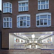 Inbraak bij Apple Store Haarlem: twee tafels leeggehaald