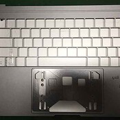 'Foto's van 2016 MacBook Pro gelekt, met OLED-balk en USB-C'