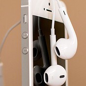 iCulture peilt: AirPods of Lightning EarPods, welke moet Apple meeleveren?