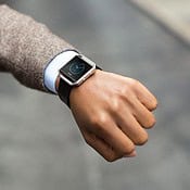 Fitbit's smartwatch verschijnt najaar 2017, eerste specificaties gelekt