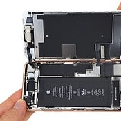 Teardown van iPhone 8: nieuwe componenten, maar repareerbaarheid is identiek