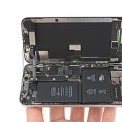 Teardown iPhone X toont opgestapeld moederbord en dubbele batterij