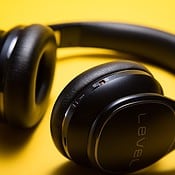 Audio van draadloze hoofdtelefoon vertraagd? Dit kun je doen