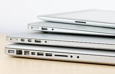 macbooks-stapel