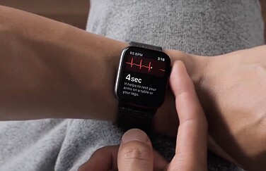 Apple Watch Series 4 ECG