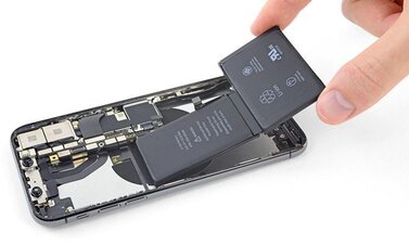 iFixit batterij in iPhone