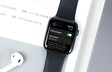 Klokslagen en hoorbare tijd op Apple Watch