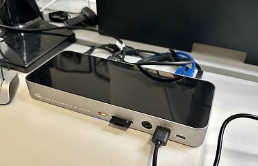 OWC Thunderbolt 3 Dock review van de voorkant