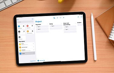 iPad met Herinneringen-app en kolomweergave