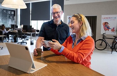 Tim Cook in Nederland: GameHouse