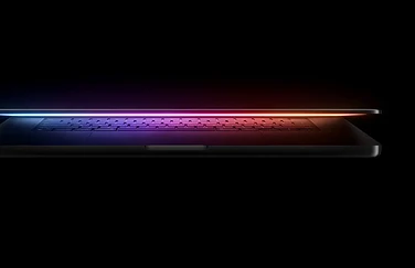 MacBook Pro M4 scherm opengeklapt
