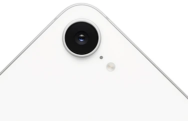 iPhone 16e camera