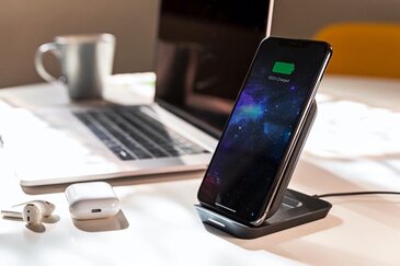 Mophie Wireless Charging Stand.