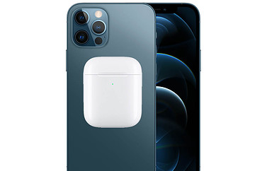 iPhone 12 met omgekeerd opladen van AirPods