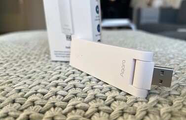 Aqara Hub E1 review: HomeKit hub als usb-stick.