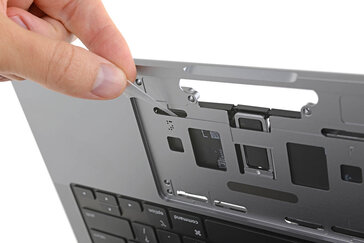 MacBook Pro 2021 teardown