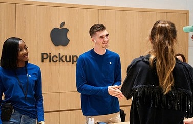 Apple Store Brompton Road tijdens iPhone bestelling ophalen
