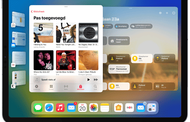 iPad Pro Stage Manager in iPadOS 16