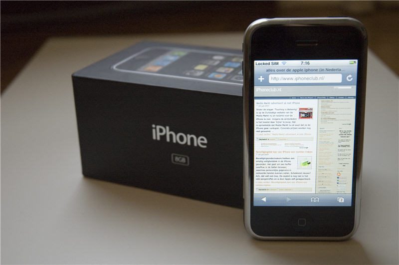 iPhone 2007 review