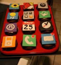 iphone cupcakes