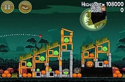Angry Birds Seasons iPhone Hamoween