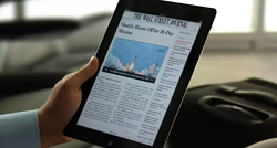 De krant lezen op de iPad