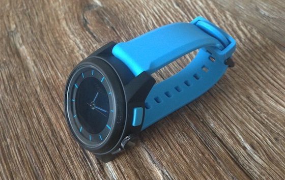 cookoo blauw horloge