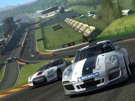 Real Racing 3 iPhone iPad