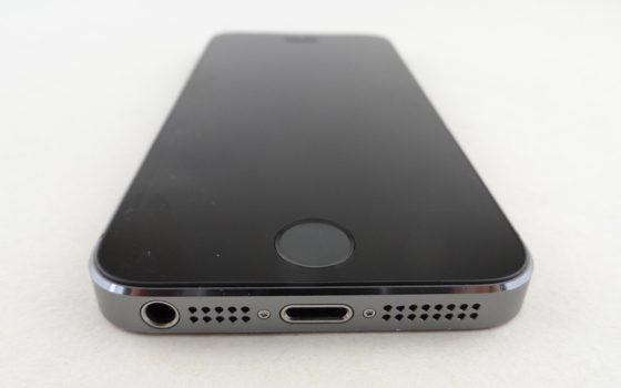 iphone 5s onderkant touch id