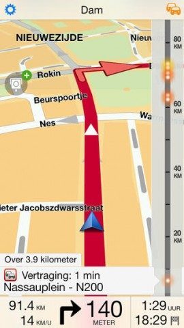 TomTom iOS 7: Navigatiescherm met verkeersinfo