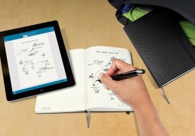 moleskine_Livescribe-hand