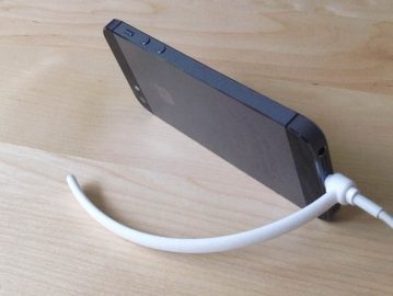 Arch-y iPhone houder Kickstarter