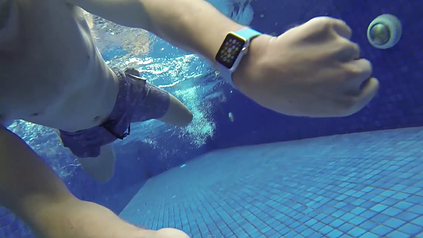 Apple Watch underwater