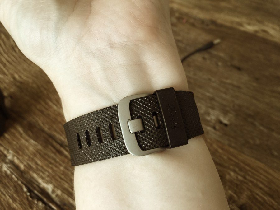 ⭐️ Review: Fitbit HR