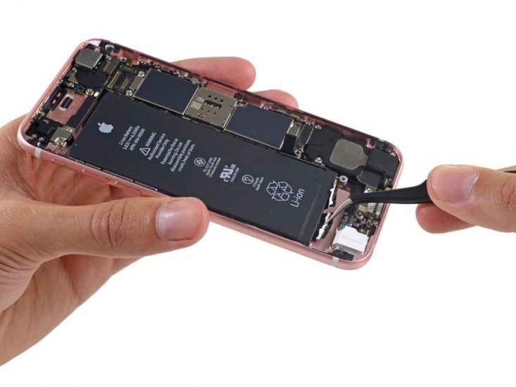 iphone-6s-teardown-accu