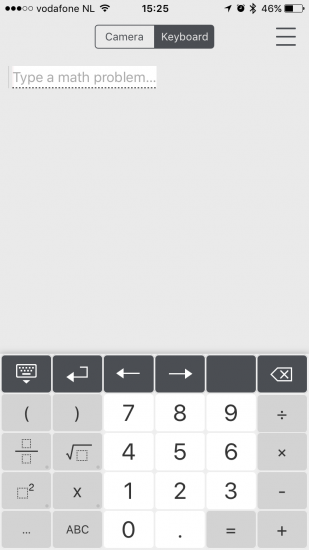 Photomath met een wiskundig toetsenbord.