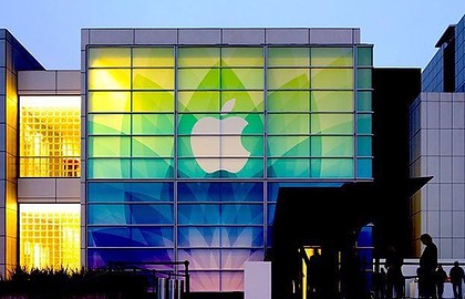 Apple-logo op gebouw