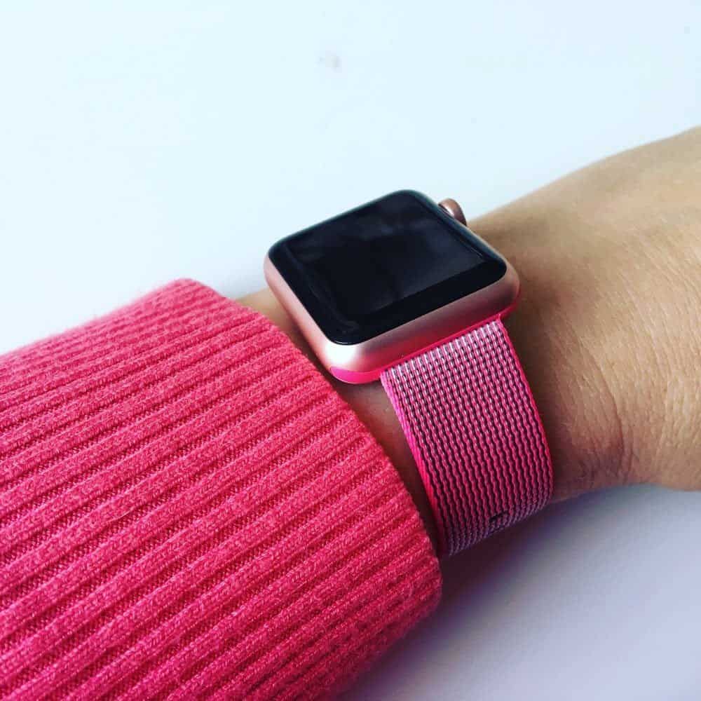 Nylon bandje van Apple, op een Apple Watch Sport