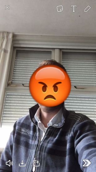 Snapchat heeft nu emoji-stickers in video-Snaps.