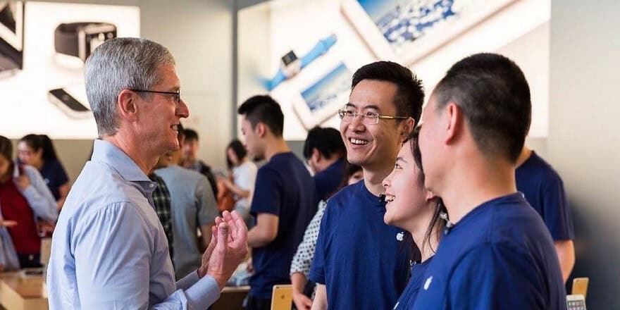 Tim Cook in China
