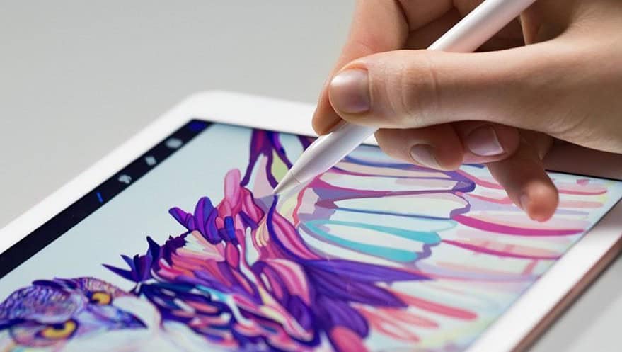 Apple Pencil met een tekening op een iPad.