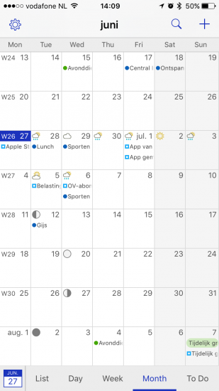 Maandweergave in BusyCal voor iPhone.