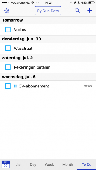 BusyCal met herinneringenlijst op iPhone.