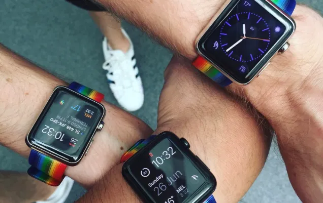 Apple steunt #Pride met exclusieve regenboog Apple Watch-bandjes