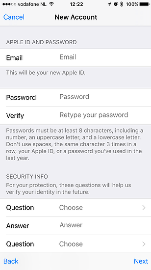 Gegevens invullen voor een nieuwe Apple ID.