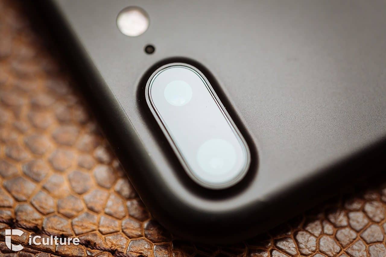 iPhone 7 review: De dubbele cameralens van de iPhone 7 zorgt dat veel hoesjes niet meer passen