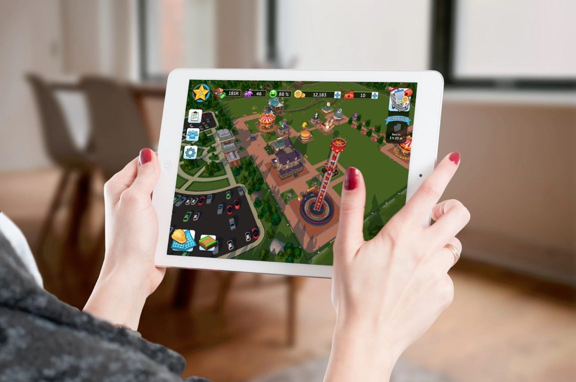 RollerCoaster Tycoon Touch voor de iPad.