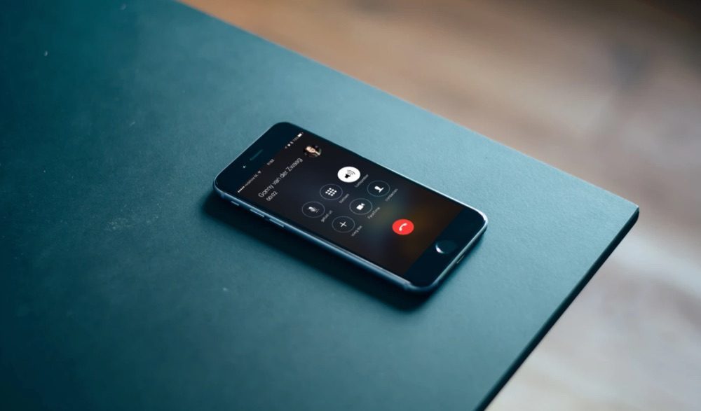 Telefoon bellen via de speaker.