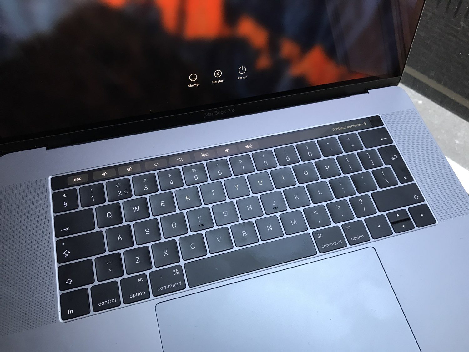 MacBook Pro review toetenbord