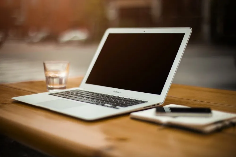 Gerucht: ‘Dit najaar goedkope MacBook Air en professionele Mac mini’